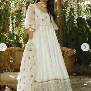 Gold and White Tiered Maxi Dress with Puff Sleeves